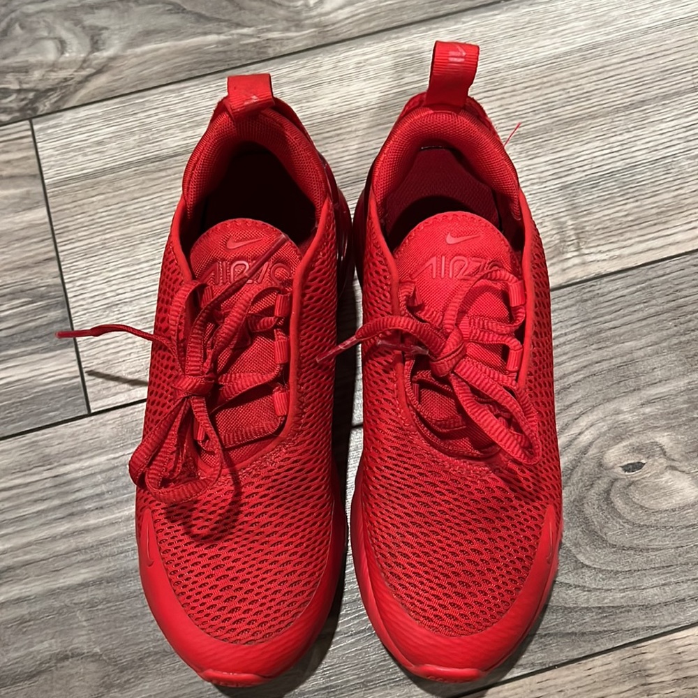 Nike AirMax 270s size 2